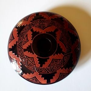 Navajo Pottery signed bowl